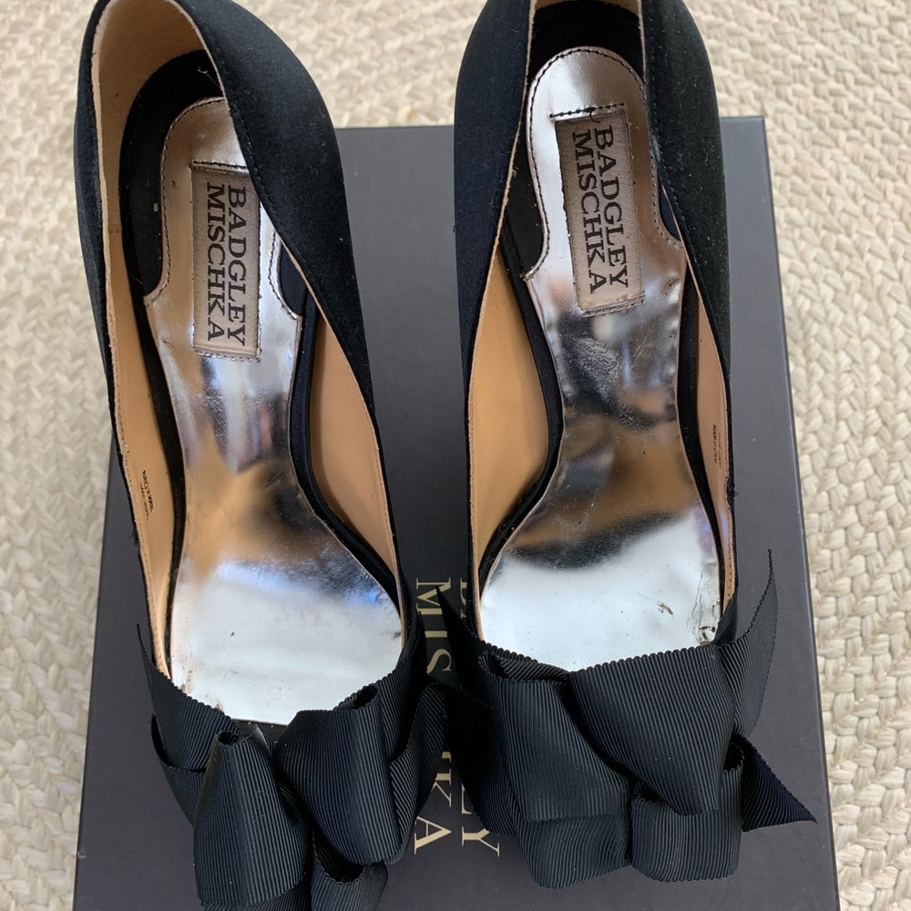 Badgley Mischka Satin Black Heels with Grosgrain Bow Detail